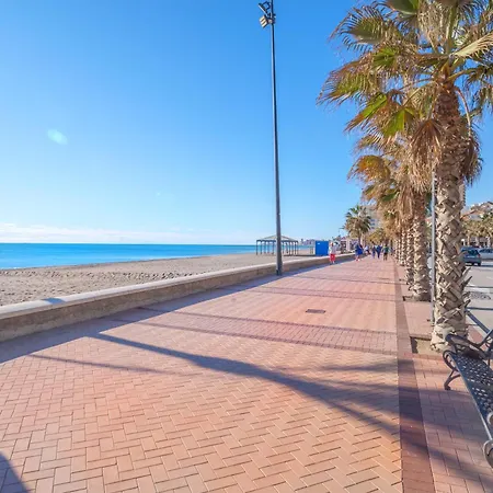 Beachfront With Sea View Apartamento
